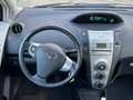 Toyota Yaris 1.3 VVTI SOL AIRCO LAGE KM !! 1e EIGENAAR !! Grau - thumbnail 9