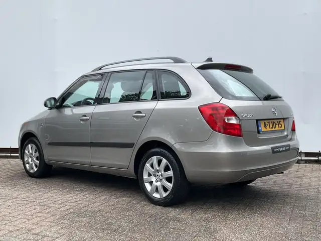 Skoda Fabia view 2