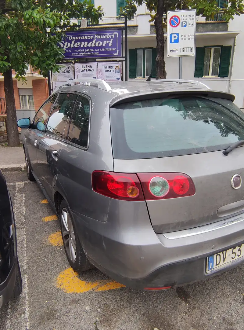 Fiat Croma Croma 1.9 mjt 16v Dynamic 150cv auto Gris - 2