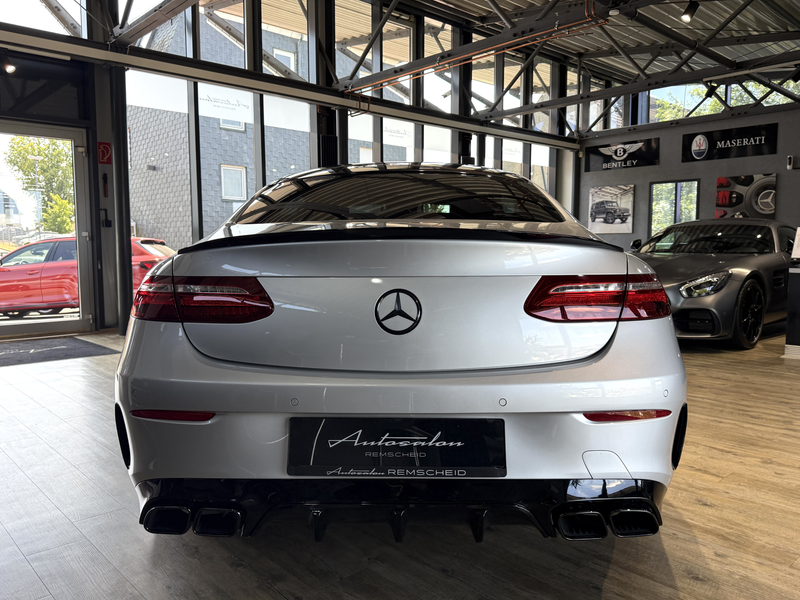 Mercedes-Benz E 200 Coupé AMG Line*EINZELSTÜCK*MAXTON*KAM*H&R* — photo 5