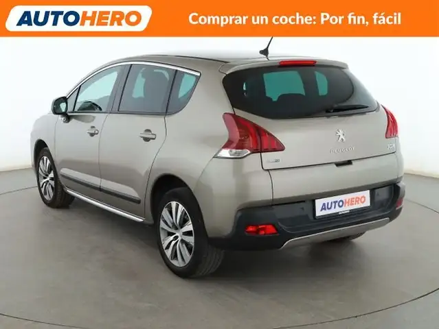 Peugeot 3008 view 4