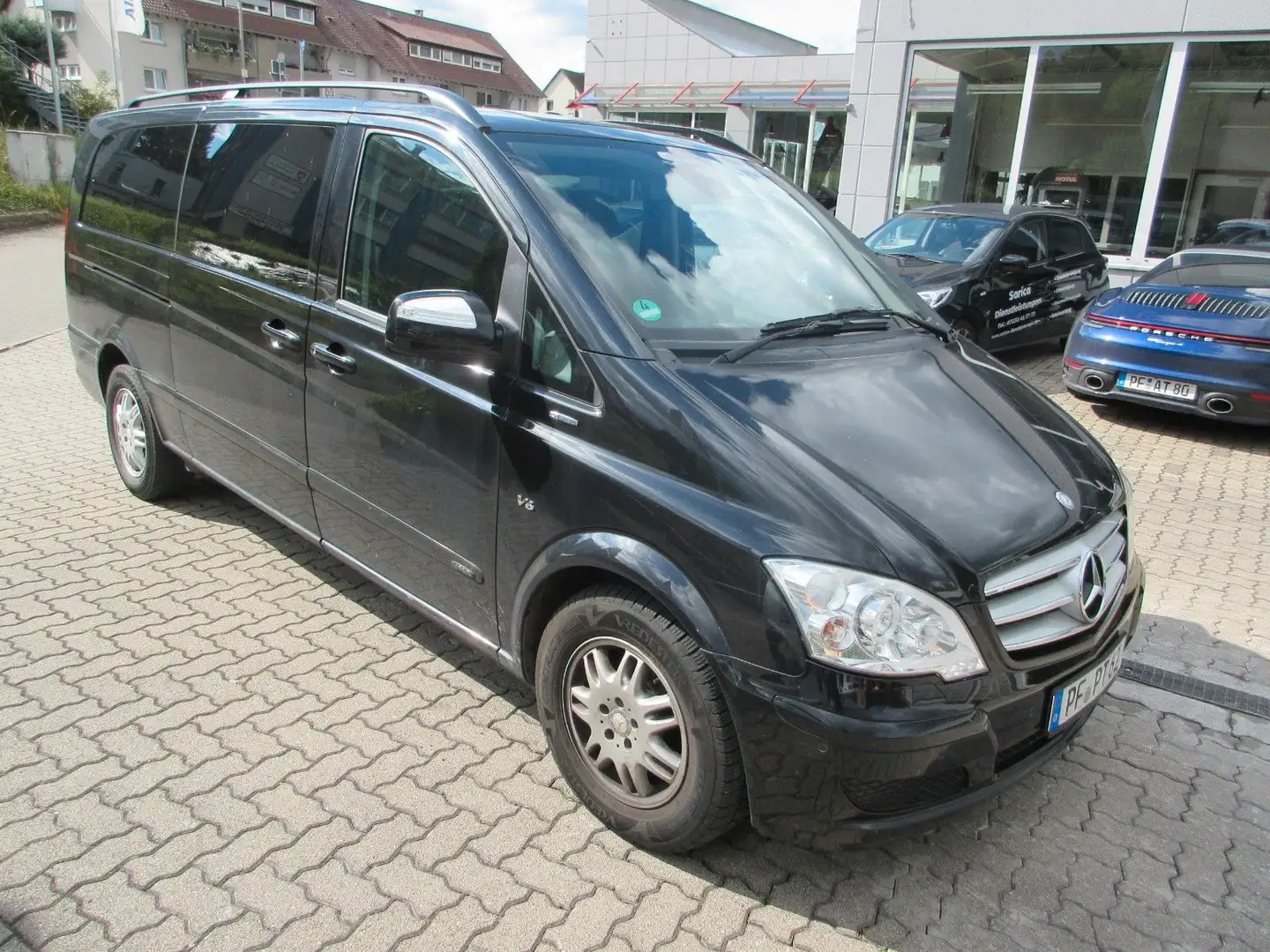 Mercedes-Benz Viano 3.0 CDI Ambiente extralang Negro - 1
