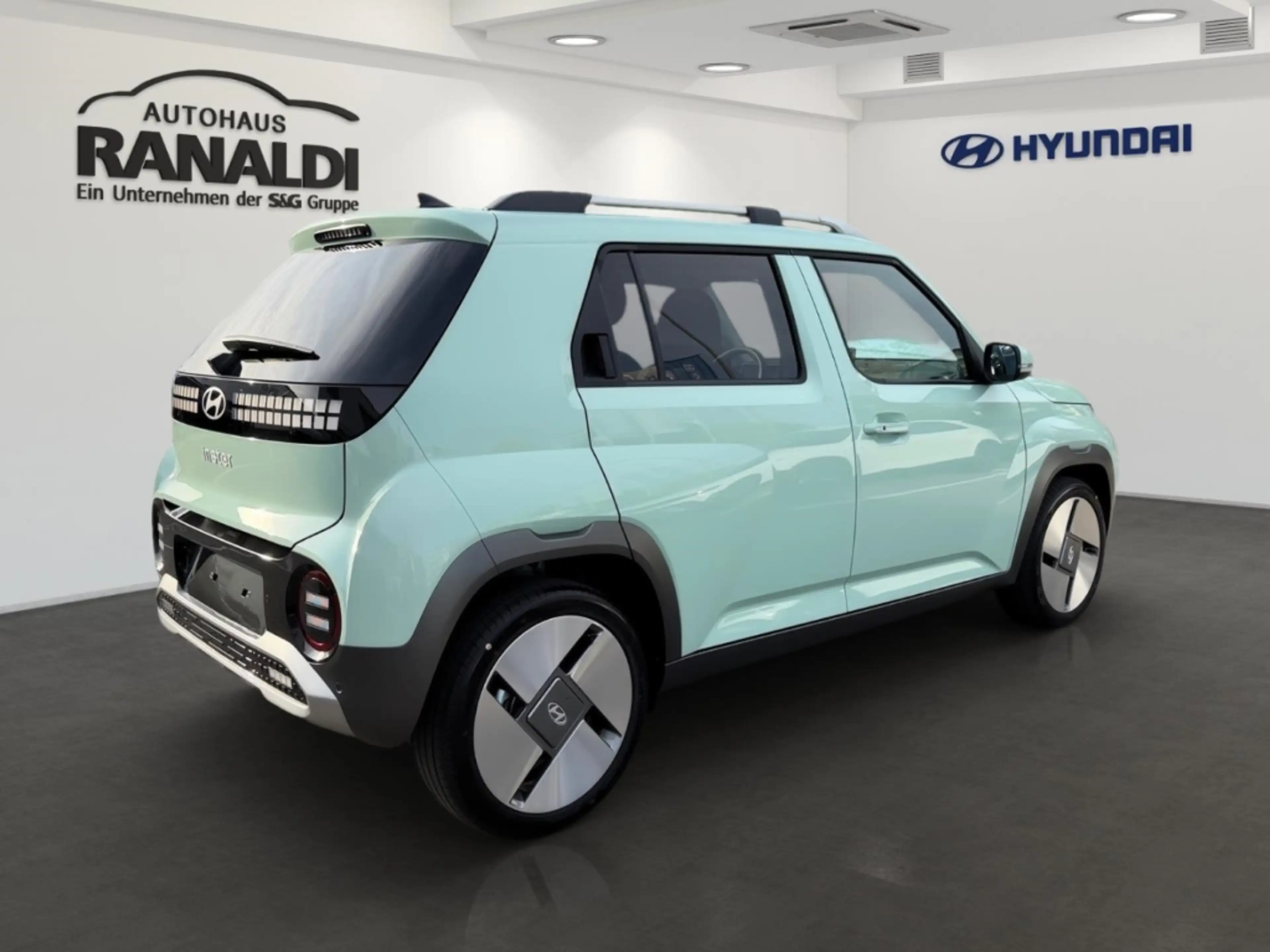 Hyundai Inster Inster*Lounge*Navi*LM*Carplay*LED*Wärmepumpe*SHZ*L — photo 3