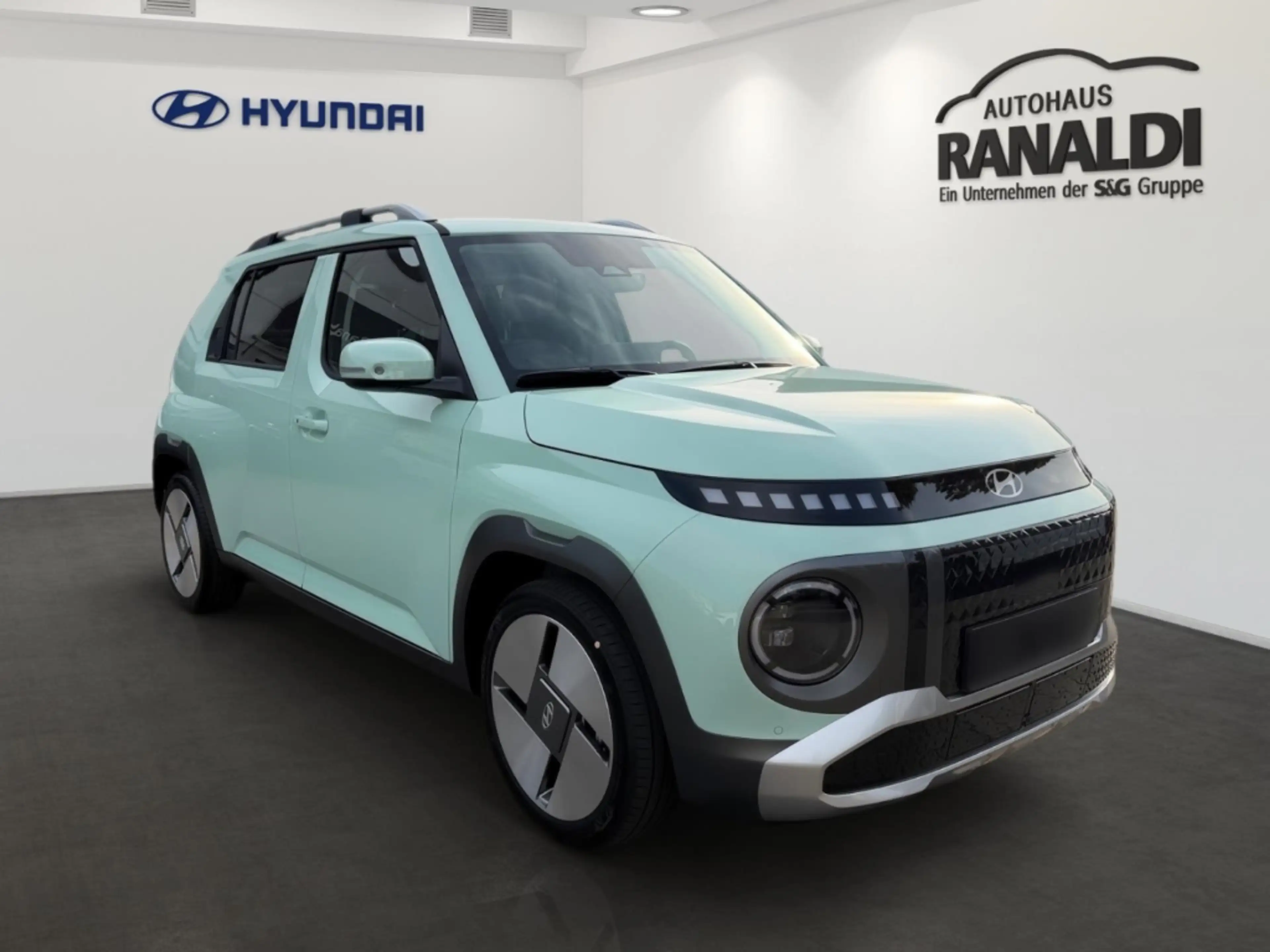 Hyundai Inster Inster*Lounge*Navi*LM*Carplay*LED*Wärmepumpe*SHZ*L — photo 2