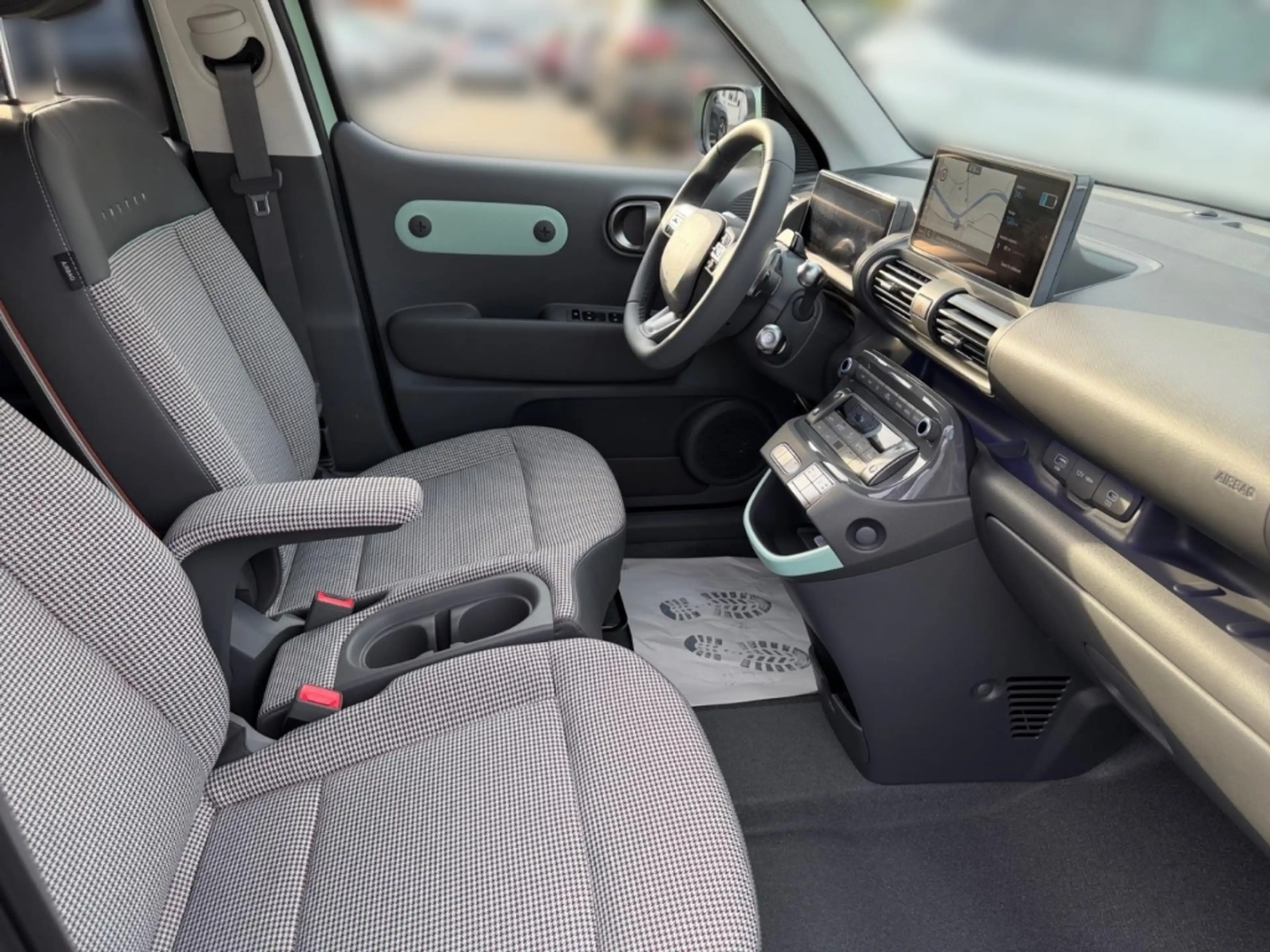 Hyundai Inster Inster*Lounge*Navi*LM*Carplay*LED*Wärmepumpe*SHZ*L — photo 14