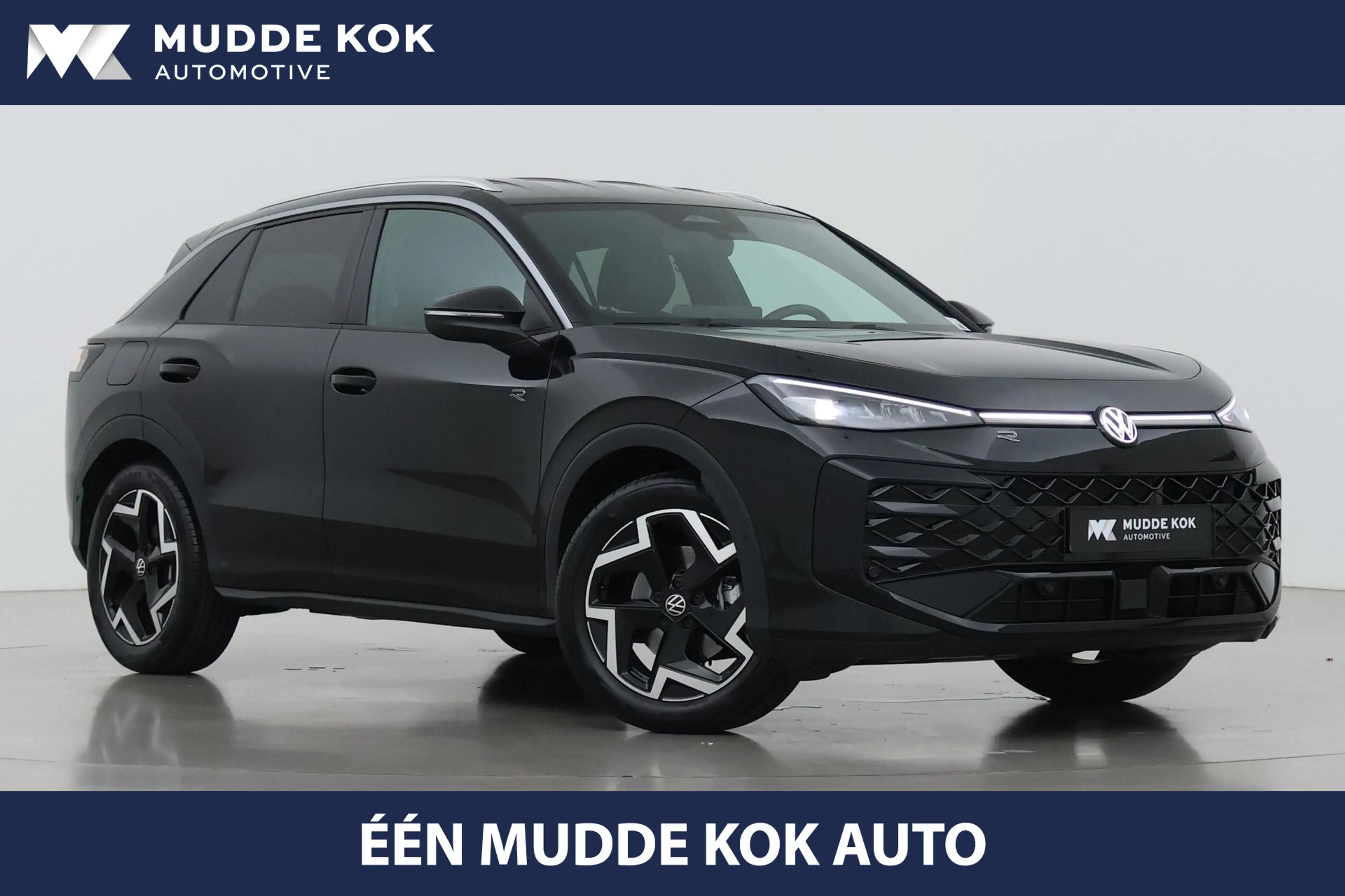 Volkswagen T-Roc 1.5 eTSI R-Line | ACC | Trekhaak | BLIS | Camera |