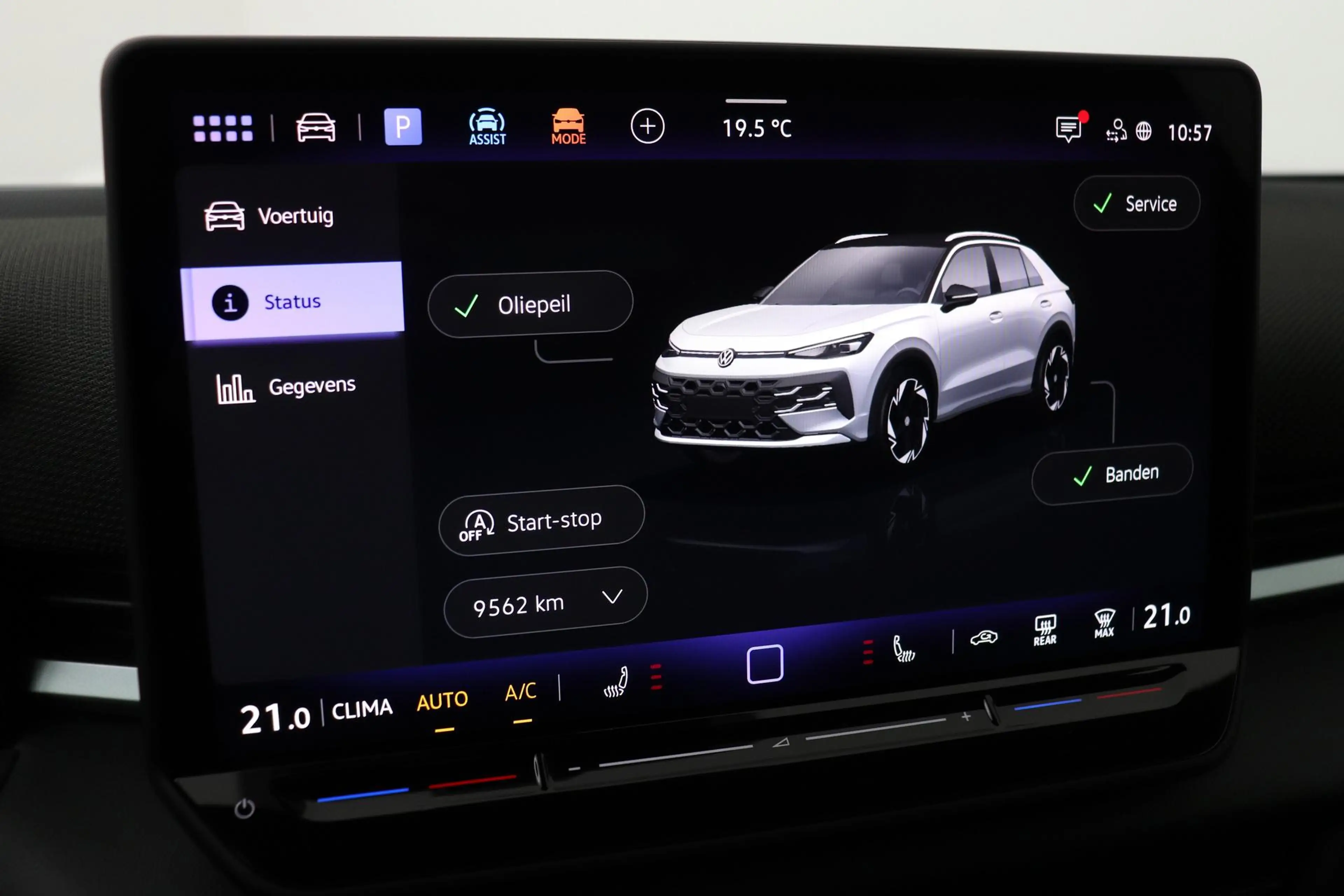 Volkswagen T-Roc 1.5 eTSI R-Line | ACC | Trekhaak | BLIS | Camera | — photo 24