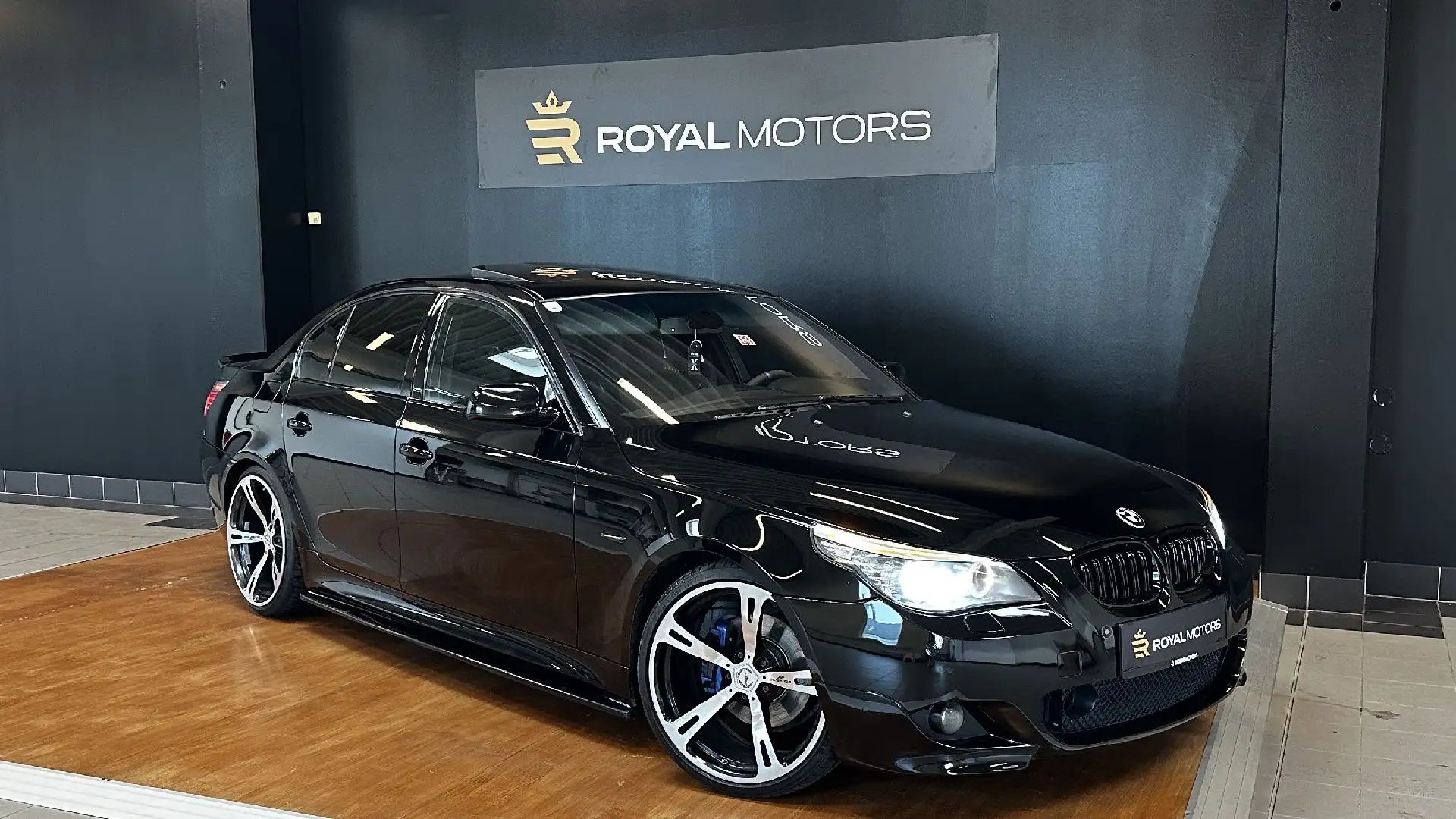 BMW 525 - 525 d M Schwarz - 1
