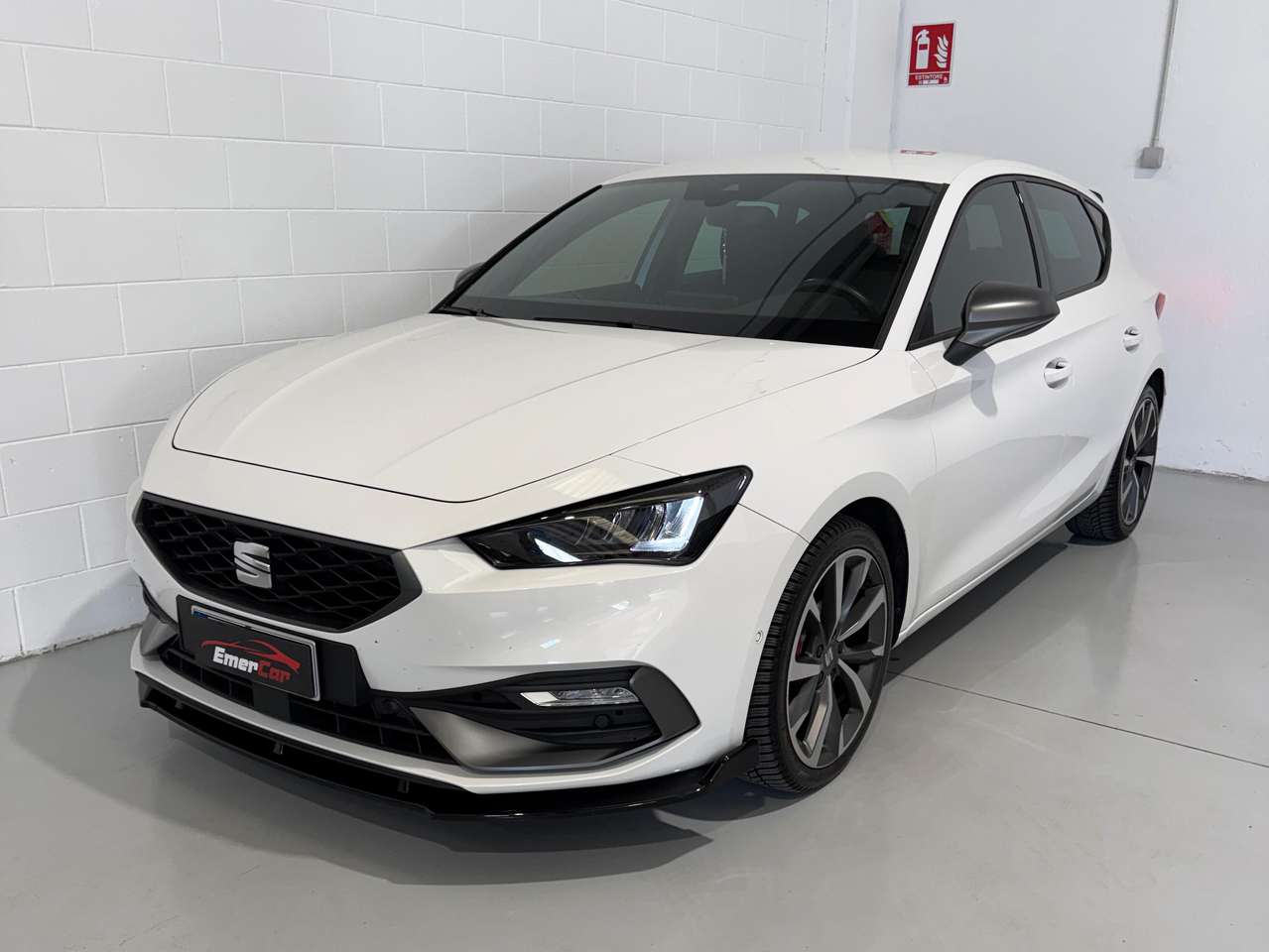 SEAT Leon Leon IV 2020 2.0 tsi FR 190cv dsg DISPONIBILE; PREZZO SENZA VINCOLO DI FINANZIAMENTO; VETTURA ITALIANA