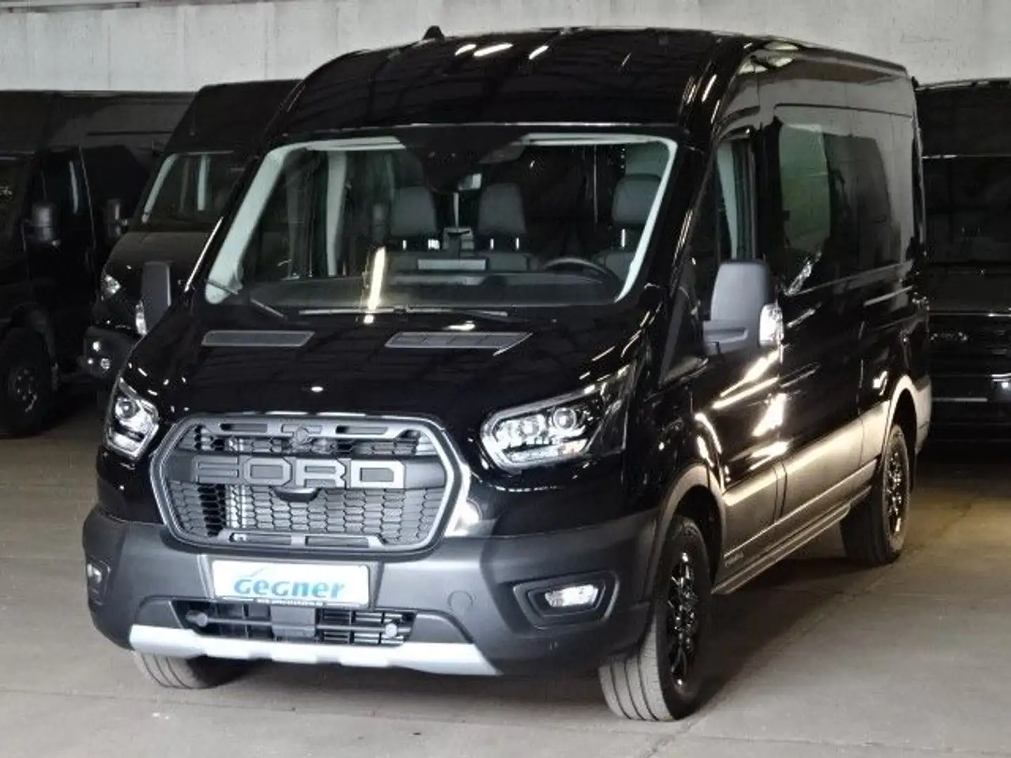 Ford Transit 350L3H2 Trail 4x4 Navi Stndhzg Sys.boden Noir - 2