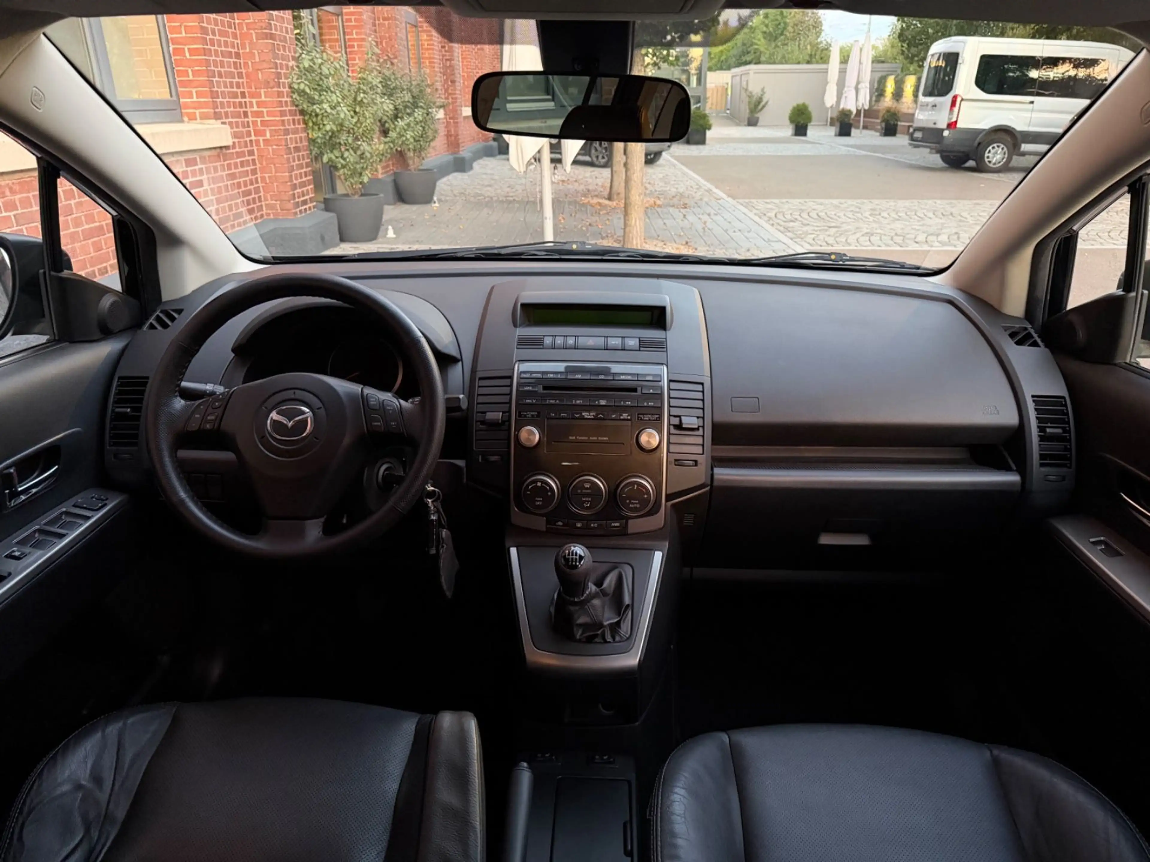 Mazda 5 2.0 CD Top *7-Sitze*Leder*1.Hand*TÜV Neu* — photo 7