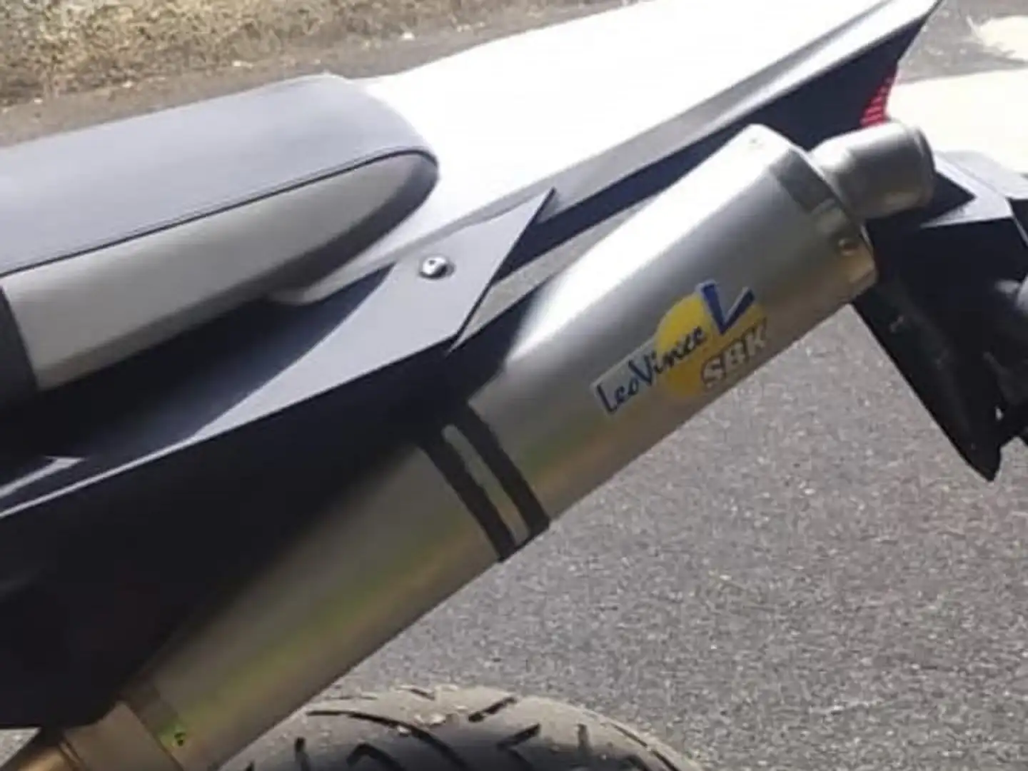 Yamaha WR 125 X - marmitta Leovince Bianco - 2