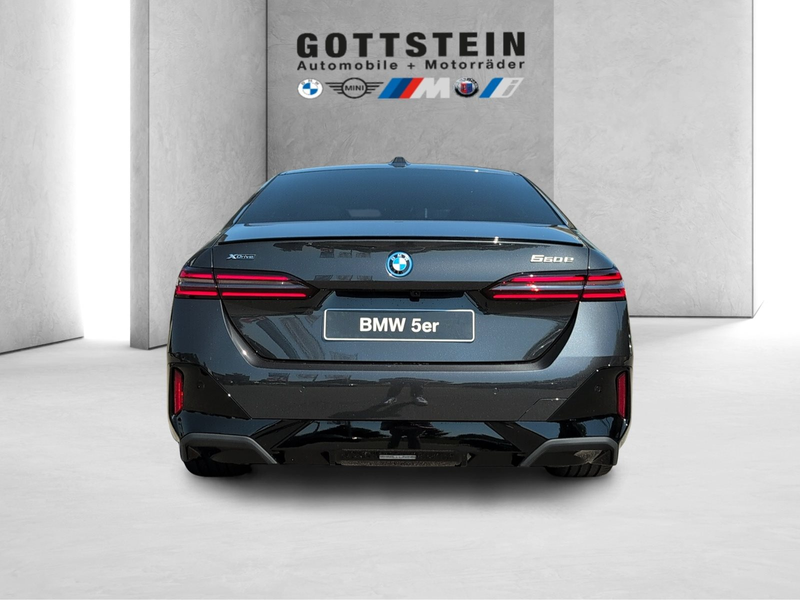 BMW 550 e xDrive / M Sportpaket / Hybrid — photo 9