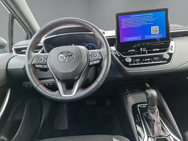 Toyota Corolla view 13