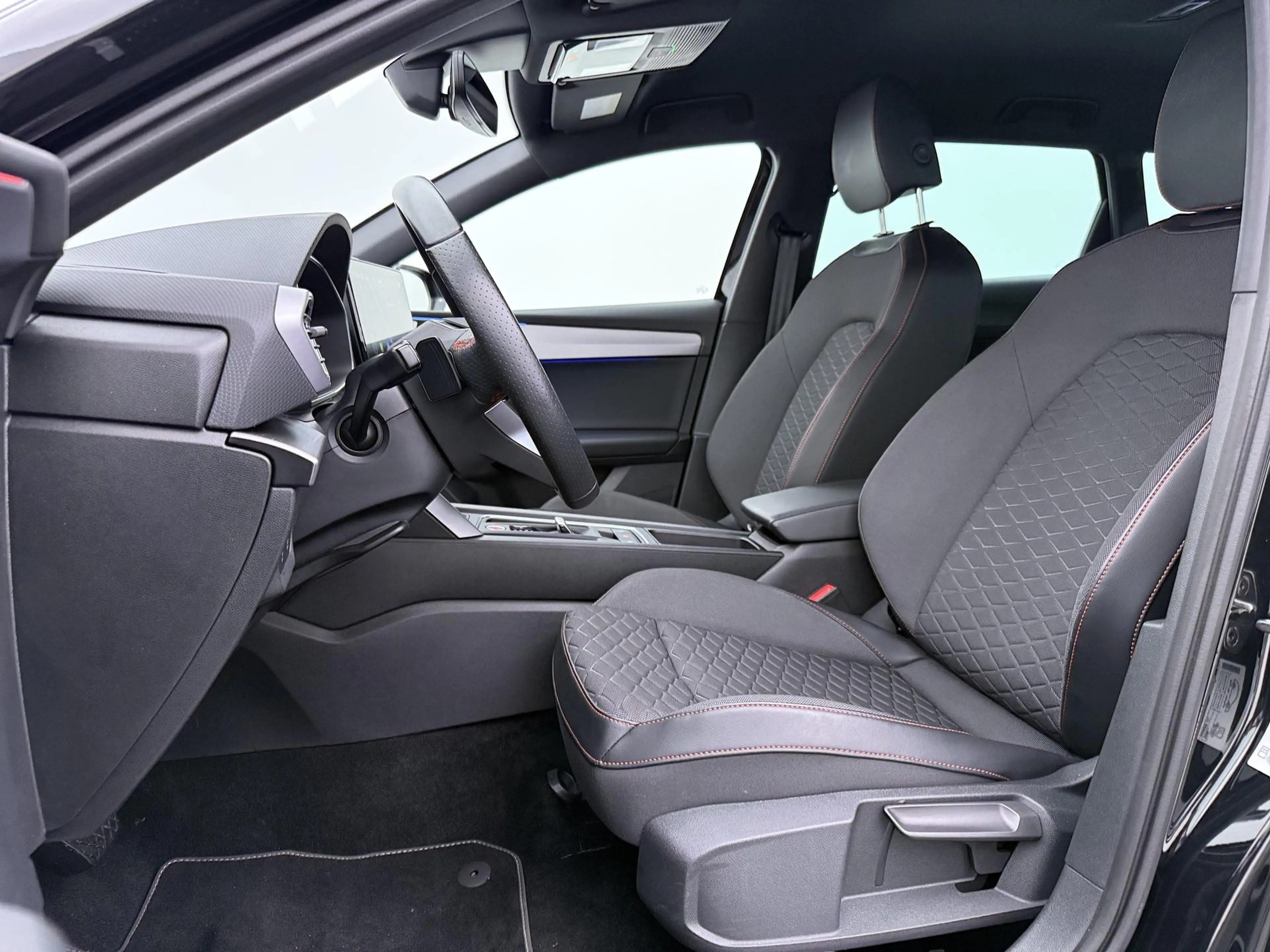 SEAT Leon e-Hybrid Sportstourer 1.4 TSI eHybrid FR Business Intense | — photo 4