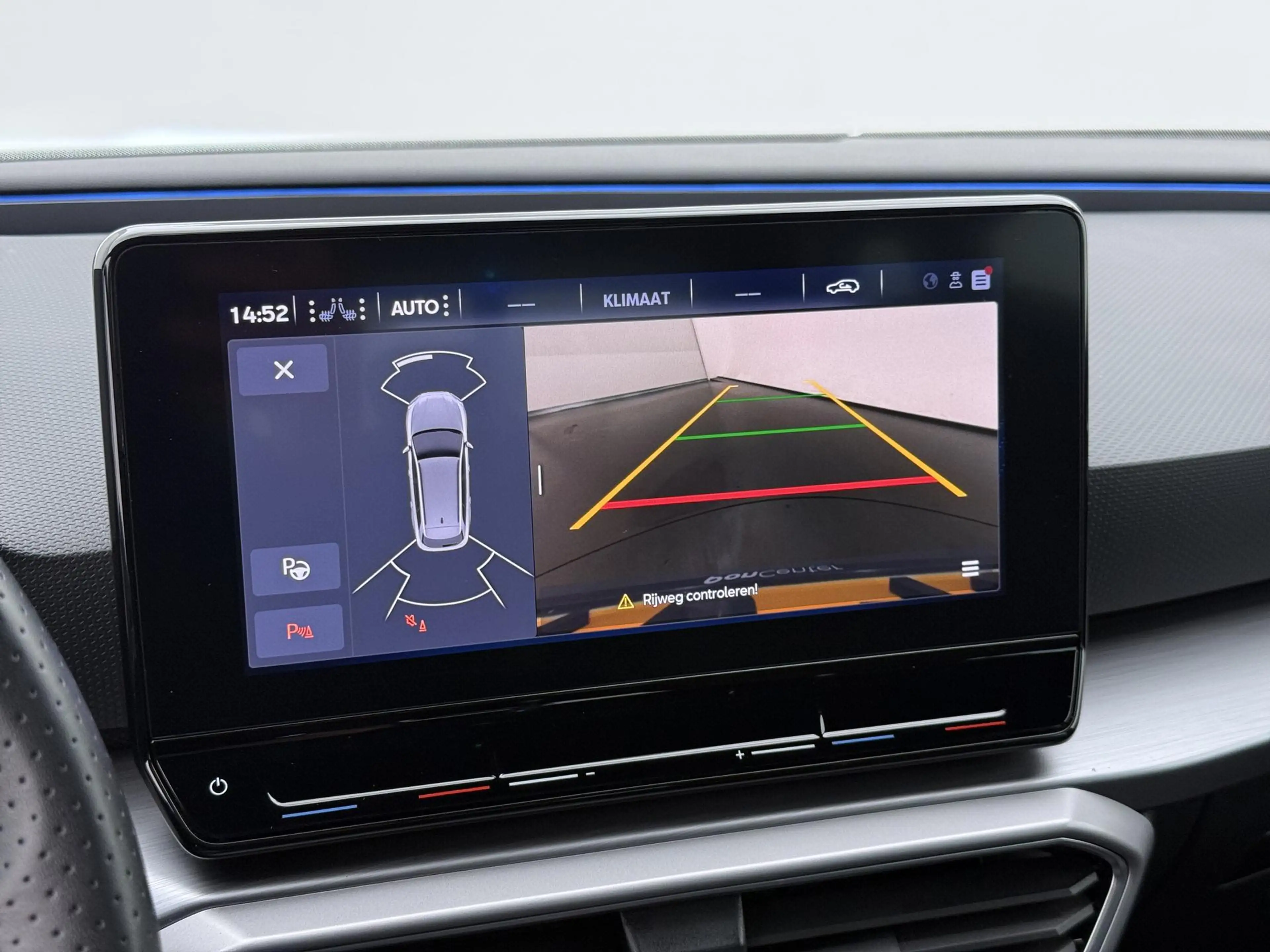 SEAT Leon e-Hybrid Sportstourer 1.4 TSI eHybrid FR Business Intense | — photo 8