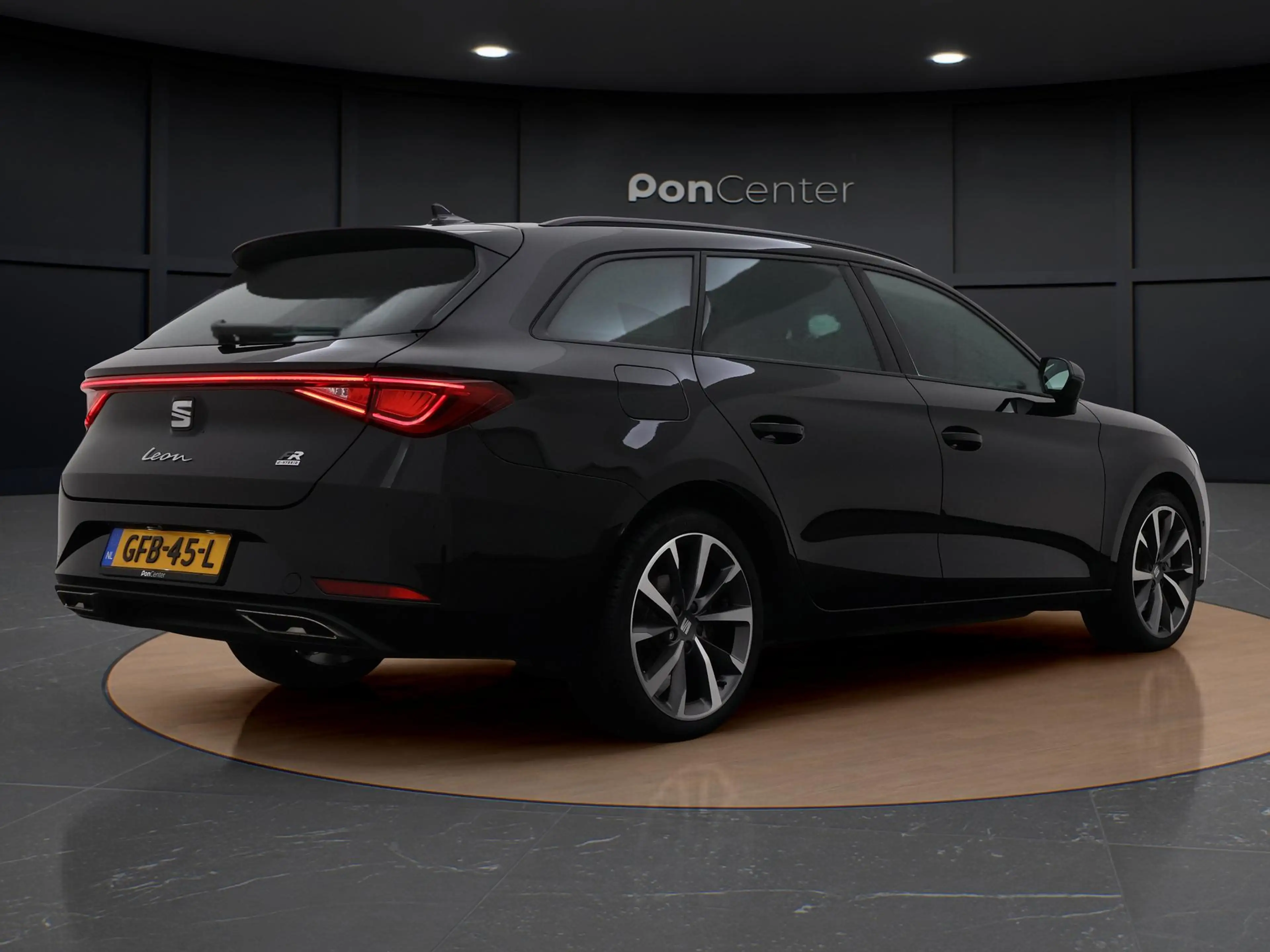 SEAT Leon e-Hybrid Sportstourer 1.4 TSI eHybrid FR Business Intense | — photo 5