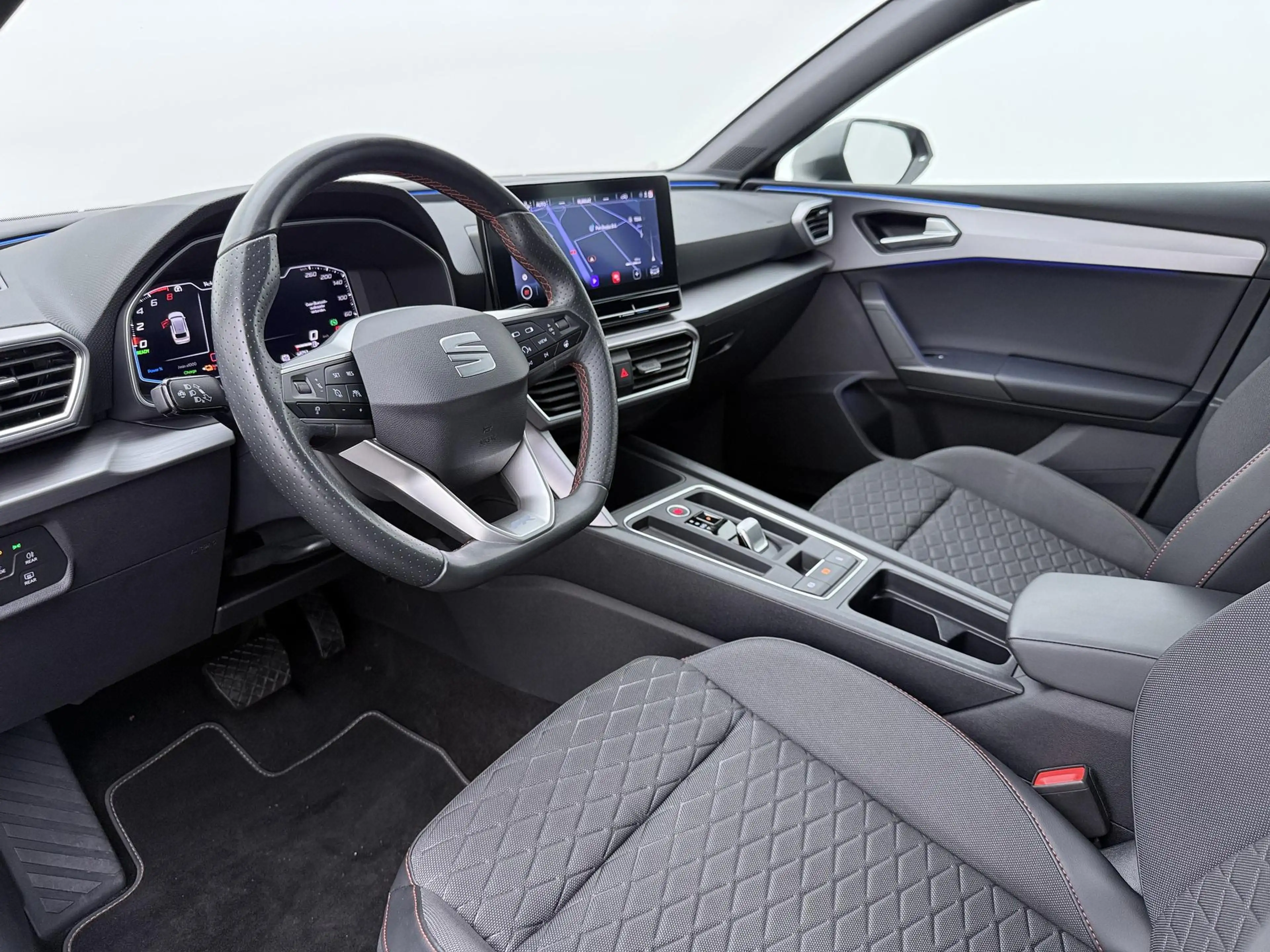 SEAT Leon e-Hybrid Sportstourer 1.4 TSI eHybrid FR Business Intense | — photo 3