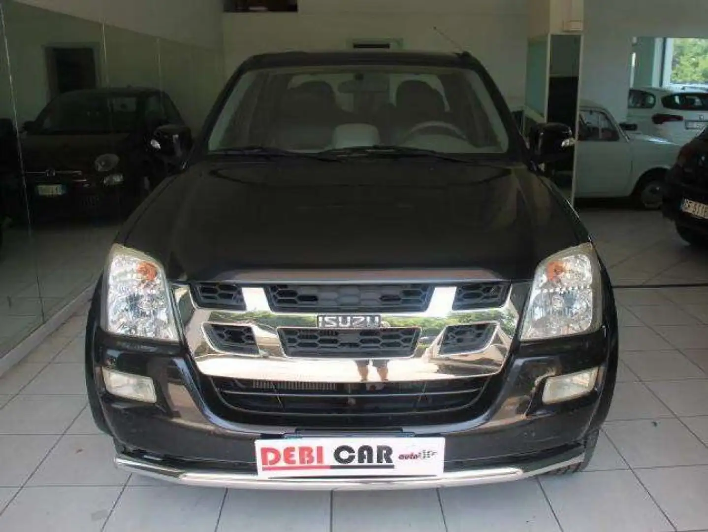 Mitsubishi L200 4WD DOPPIA CABINA ISUZU Negro - 1