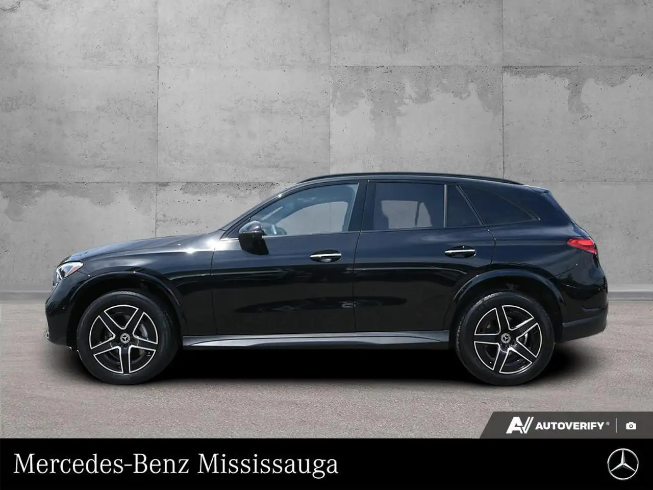 Mercedes-Benz GLC снимка Mercedes-Benz GLC