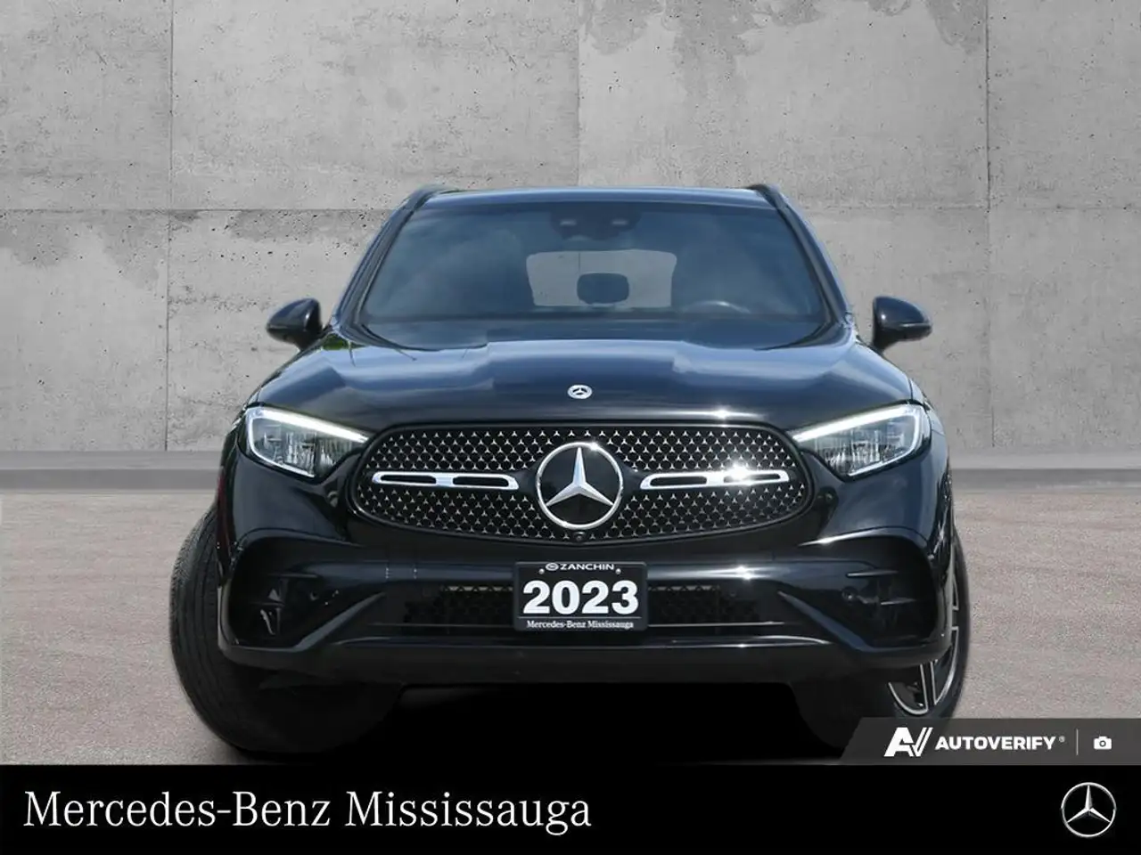 Mercedes-Benz GLC снимка Mercedes-Benz GLC