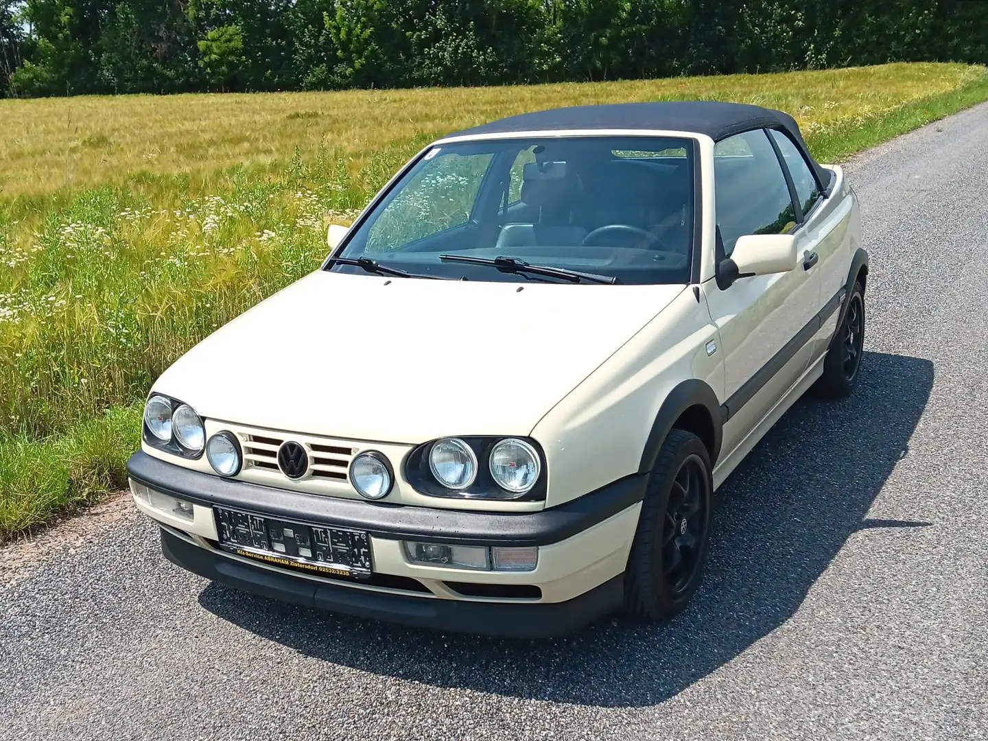 Volkswagen Golf Cabriolet Golf Cabrio Avantgarde - 1