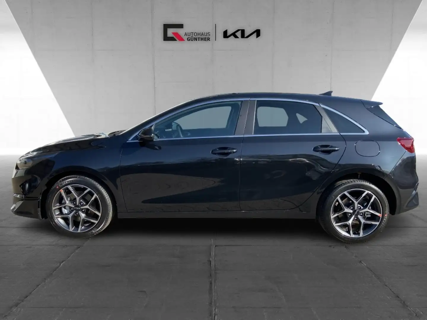 Kia Ceed / cee'd Ultimate Edition 1.5T 48V DCT Style Zwart - 2