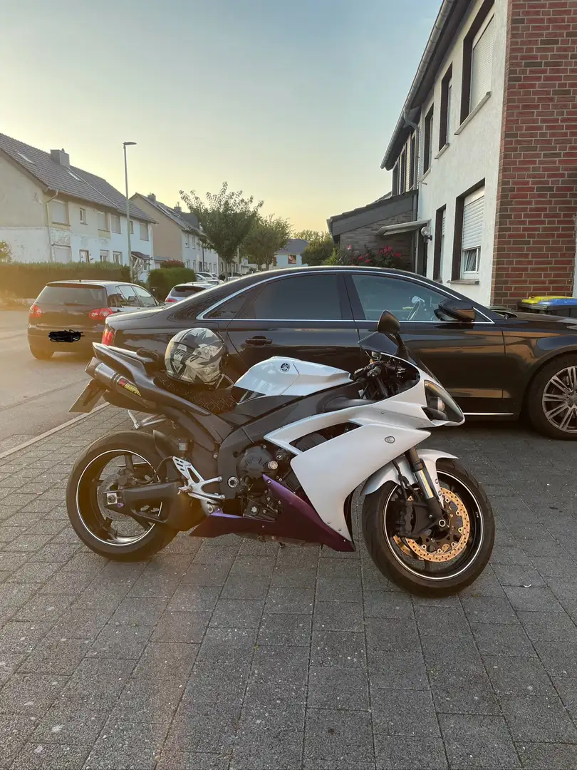 Yamaha YZF-R1 RN19 Weiß - 1