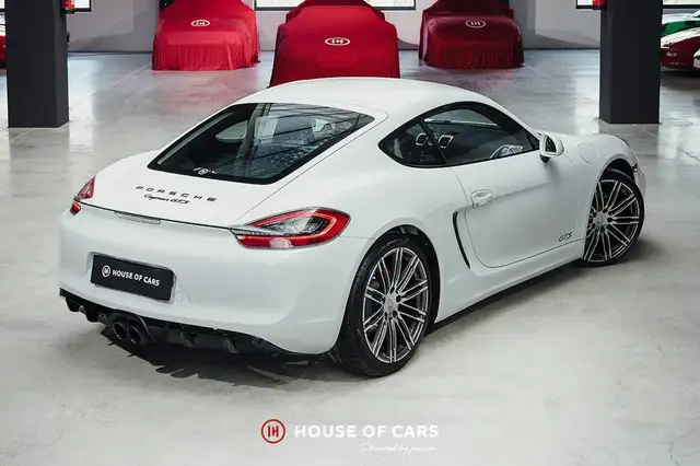 Porsche Cayman view 7