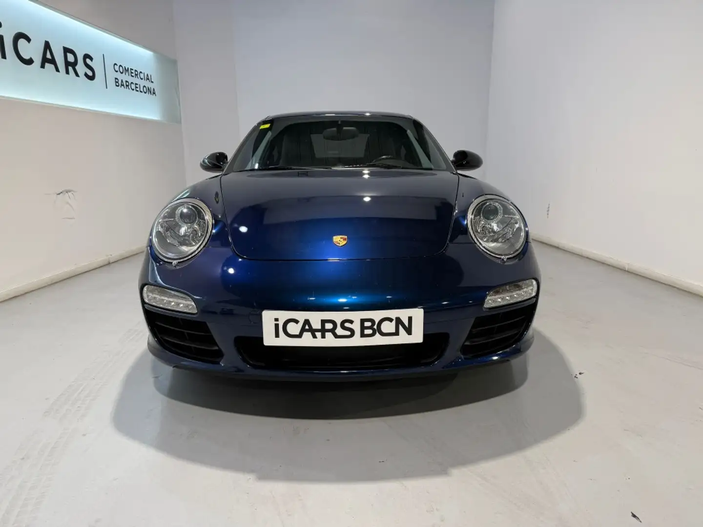 Porsche 997 Carrera 4 Coupé Blau - 2