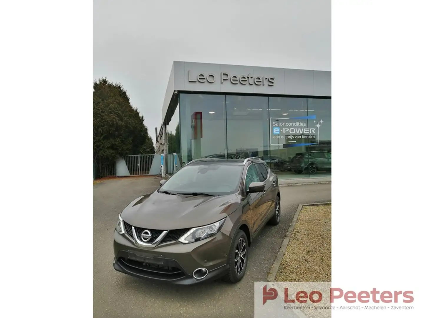 Nissan Qashqai TEKNA Brons - 1