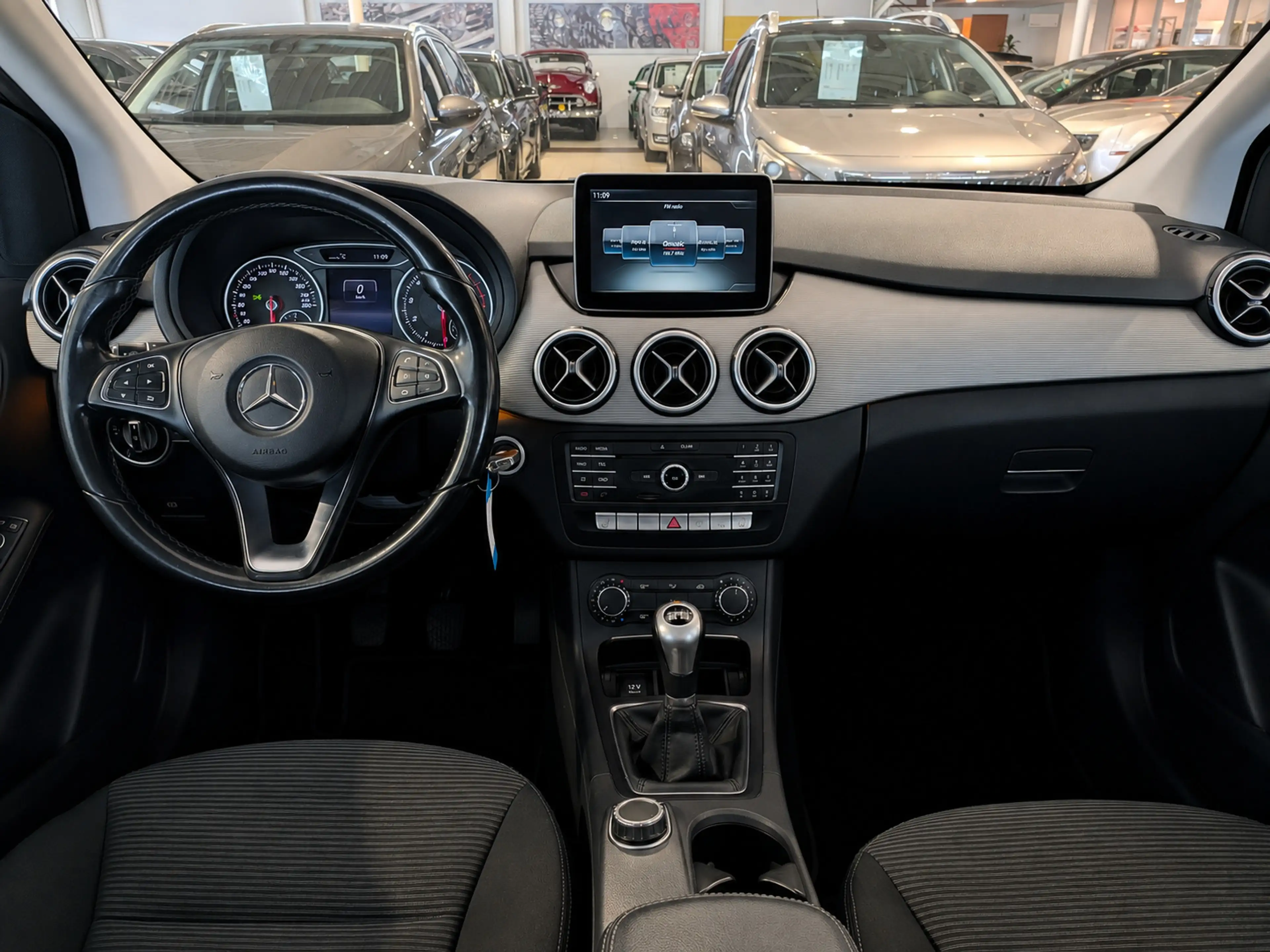 Mercedes-Benz B 180 Ambition Airco, Stuurbekrachtiging — photo 9