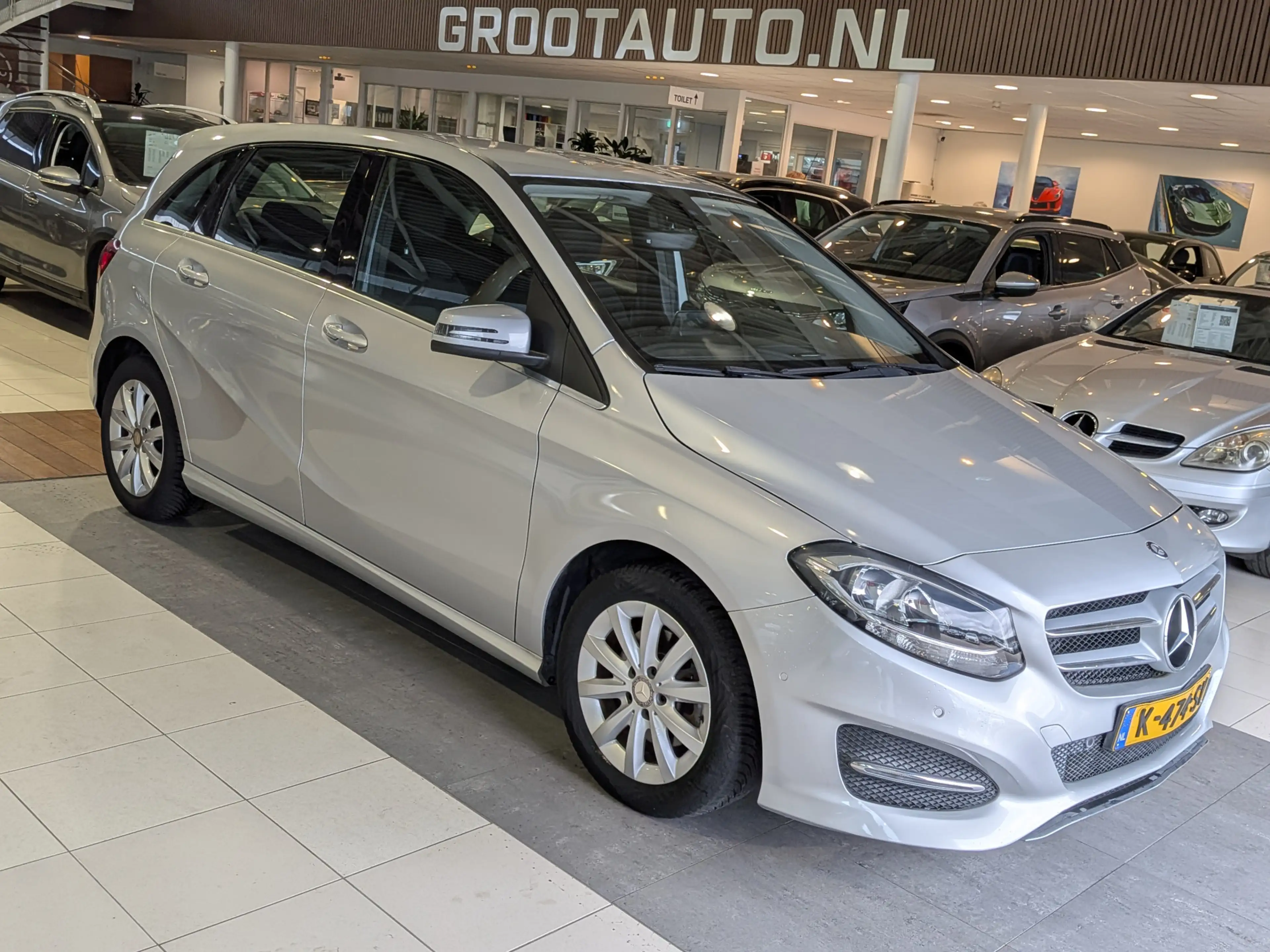 Mercedes-Benz B 180 Ambition Airco, Stuurbekrachtiging