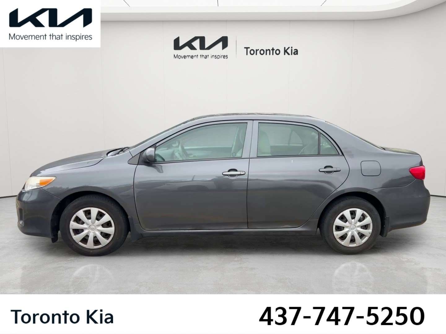 2013 Toyota Corolla Sedan