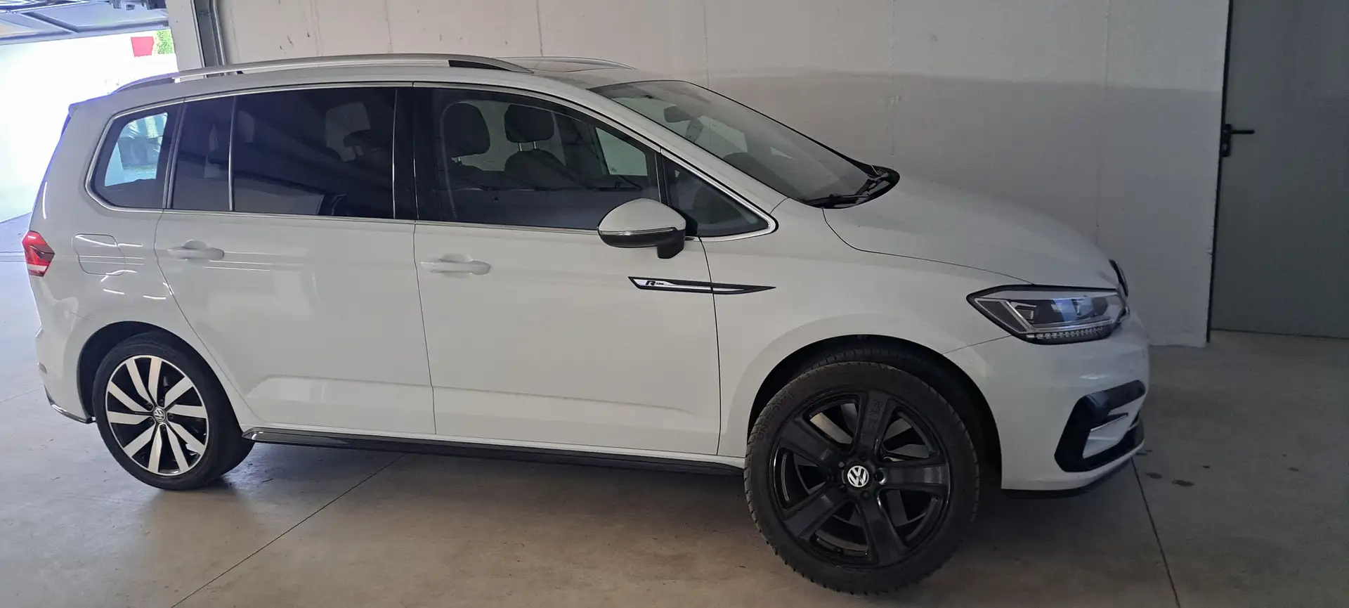 Volkswagen Touran Touran 2.0 tdi R-Line 190cv dsg dpf Bianco - 2