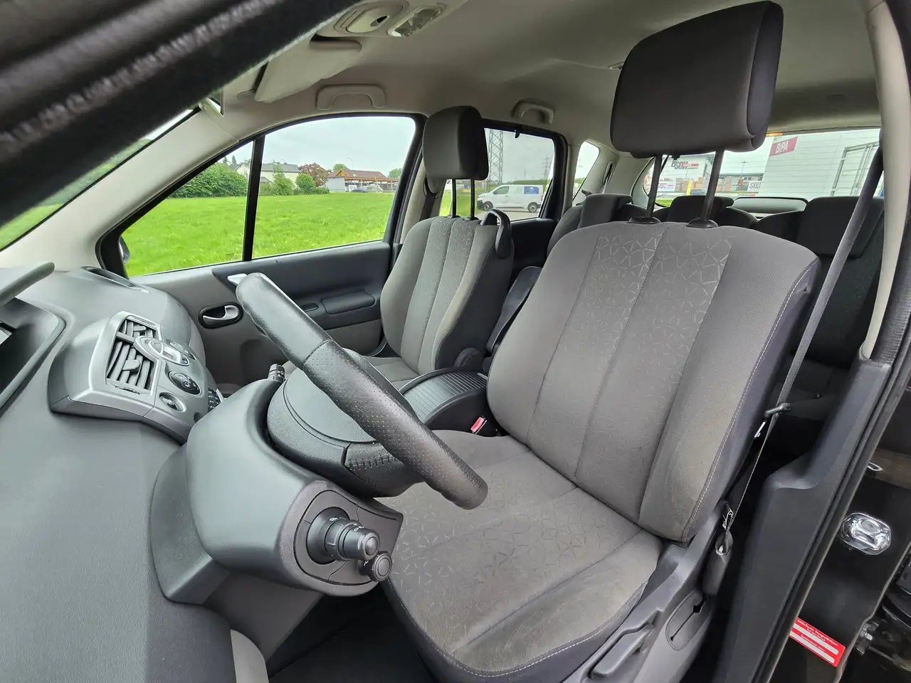 Renault Scenic Extreme 1,5 dCi Top – Bild 10