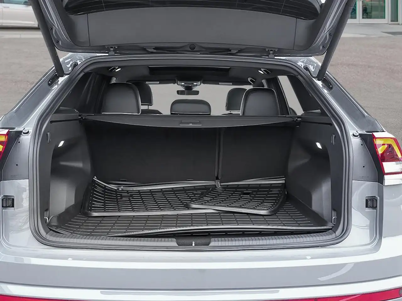 Volkswagen Atlas снимка Volkswagen Atlas