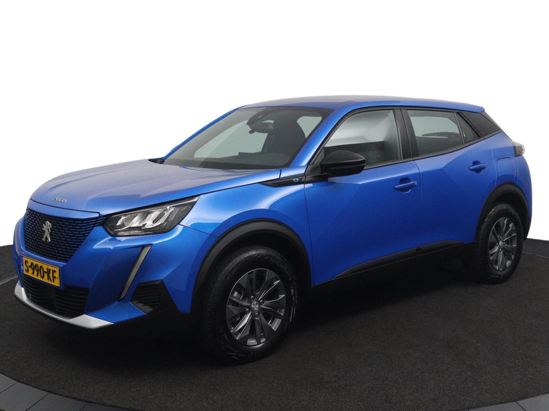 Peugeot e-2008 EV Active Pack 50 kWh — photo 11