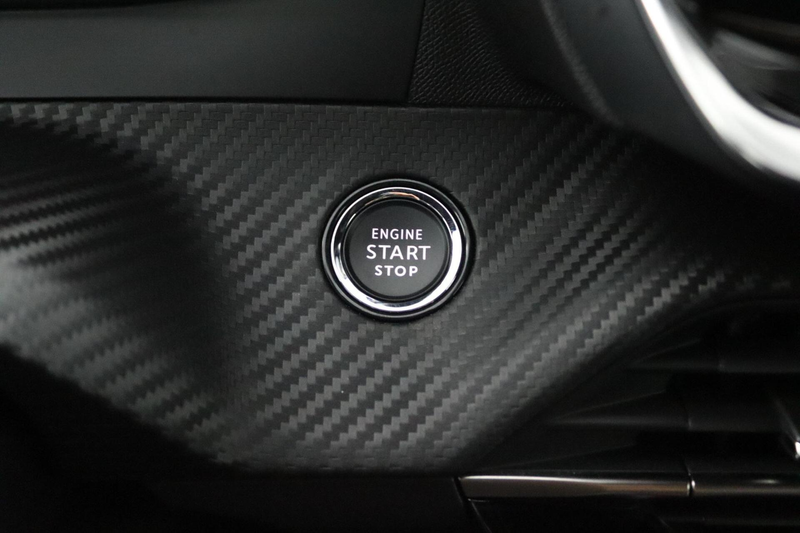 Peugeot e-2008 EV Active Pack 50 kWh — photo 23