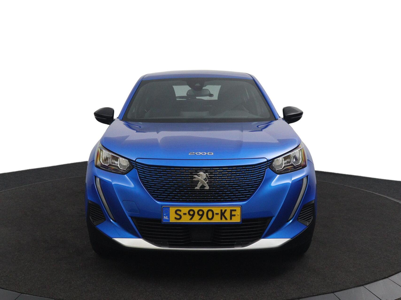 Peugeot e-2008 EV Active Pack 50 kWh — photo 29