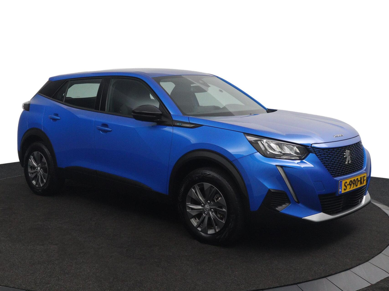 Peugeot e-2008 EV Active Pack 50 kWh — photo 14