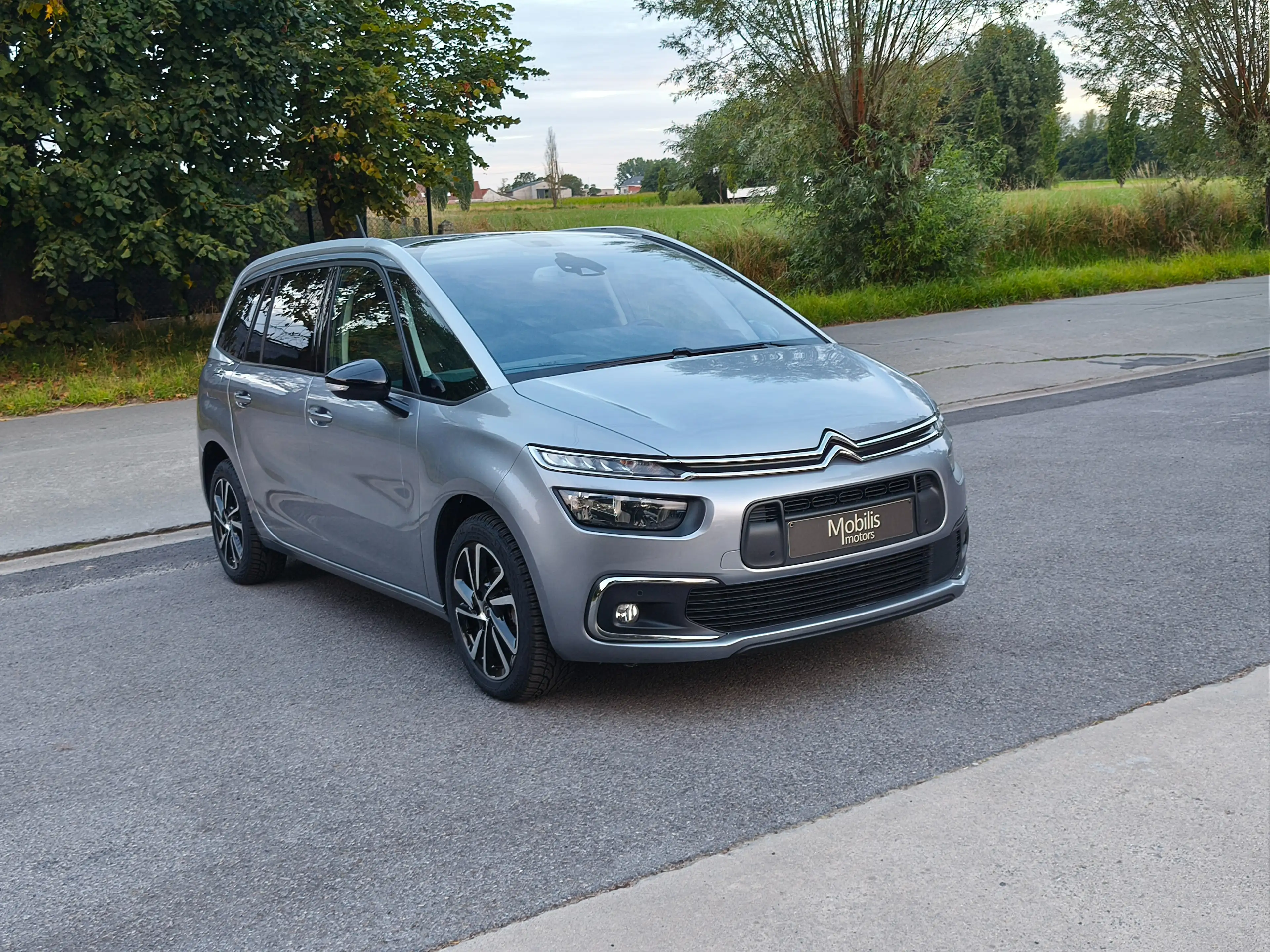 Citroen C4 SpaceTourer C4 Spacetourer 1.5 BlueHDi Shine 7Plaatsen/NaviPro — photo 2
