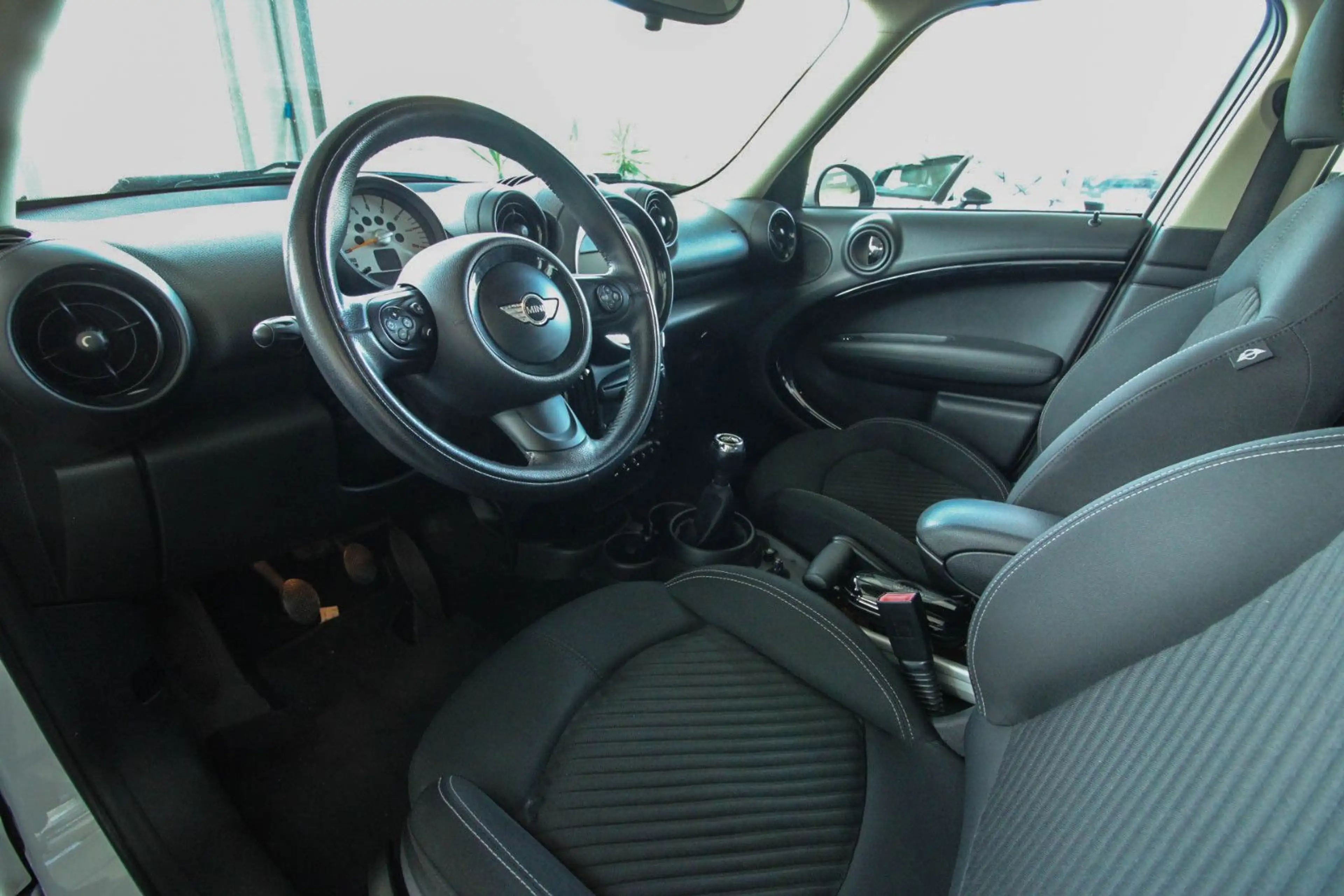 MINI Cooper Countryman Black Pepper/Bi-Xenon/Navi/SHZ — photo 10
