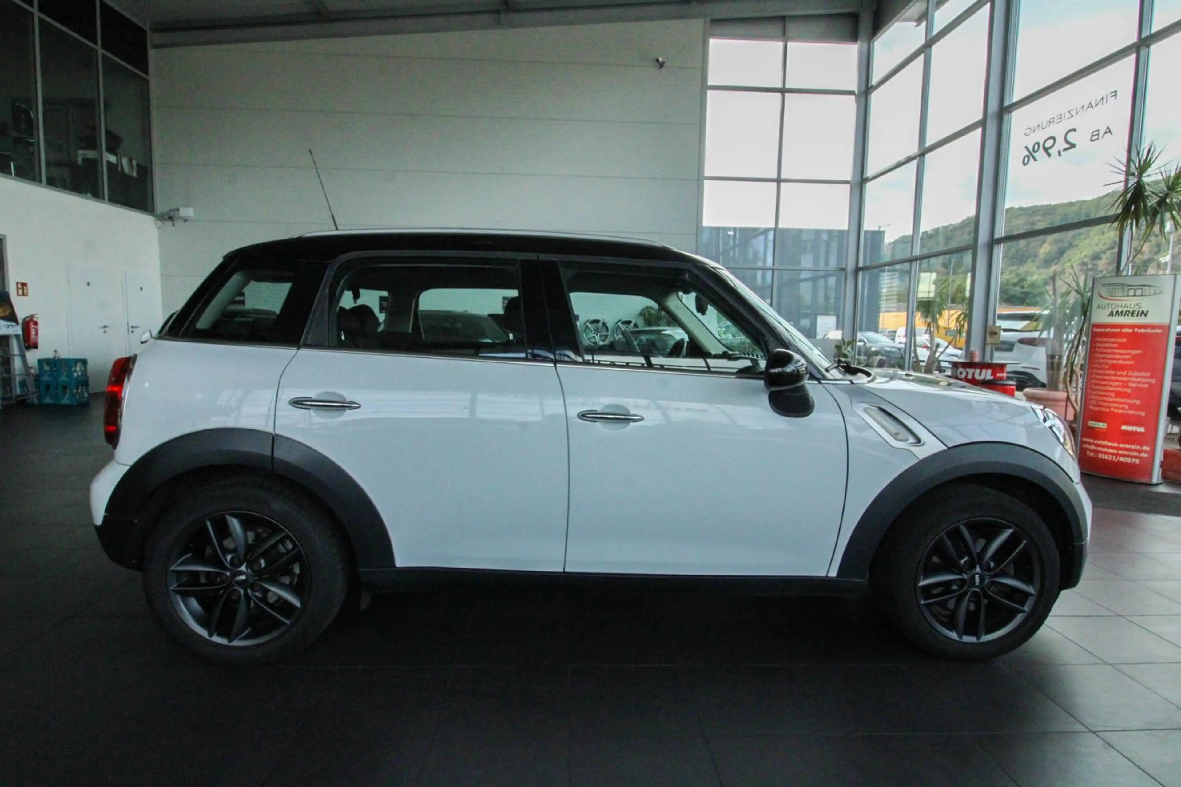 MINI Cooper Countryman Black Pepper/Bi-Xenon/Navi/SHZ — photo 4