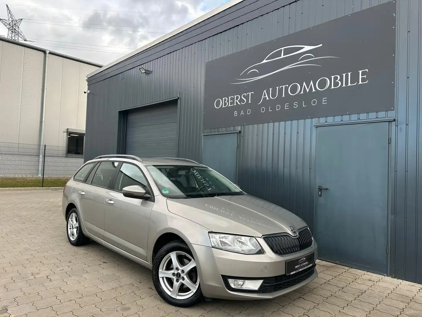 Skoda Octavia Combi Ambition*SHZ*Tempomat*1.Hand* Beige - 1