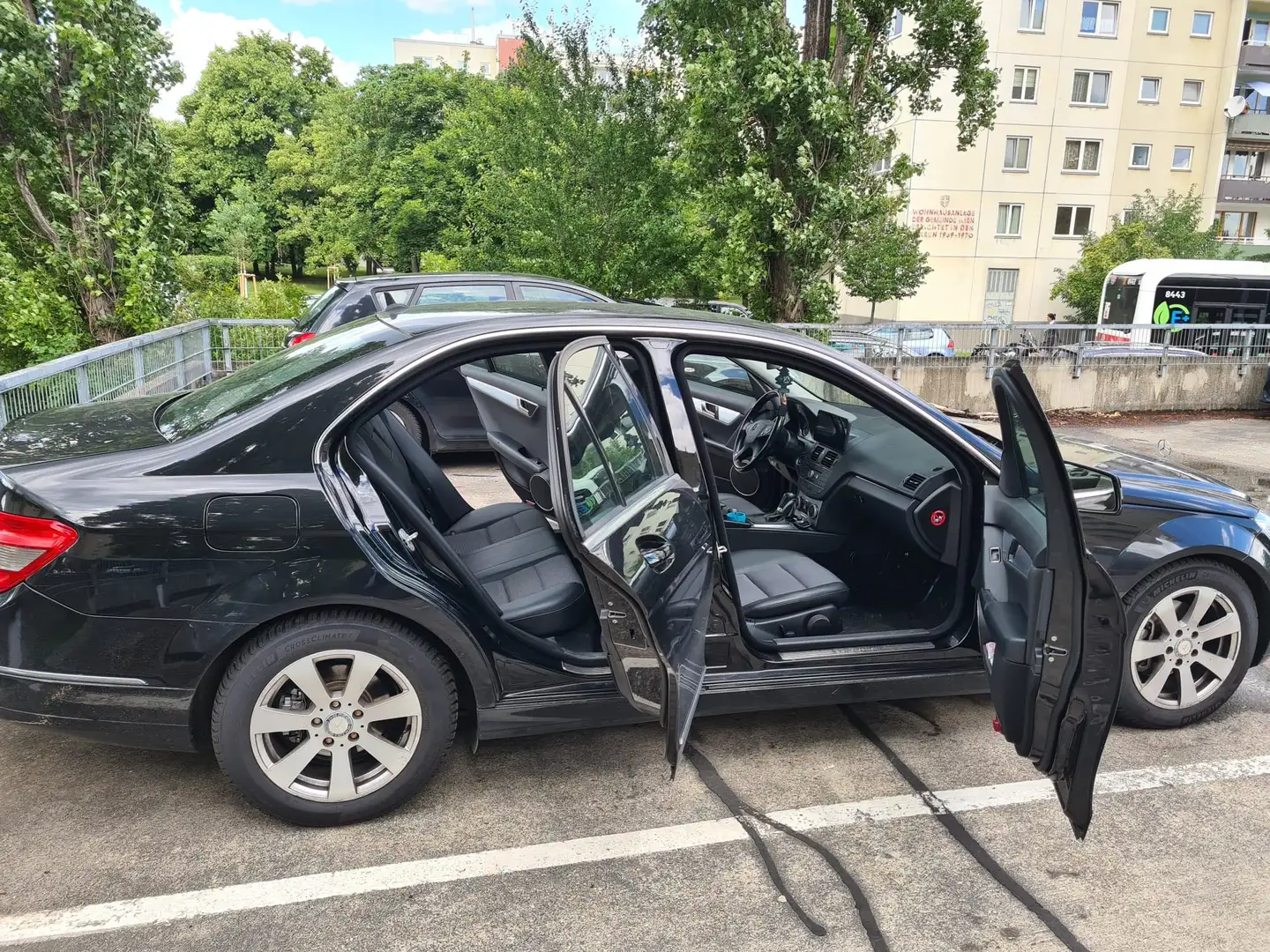Mercedes-Benz C 200 CDI DPF Automatik Avantgarde - 2