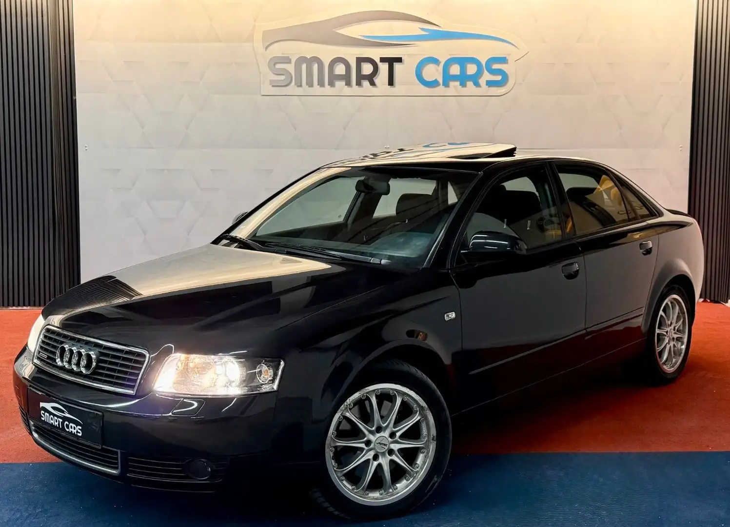 Audi A4 3.0*Quattro*Leder*Navi*Xenon*SHD*Voll* Noir - 1