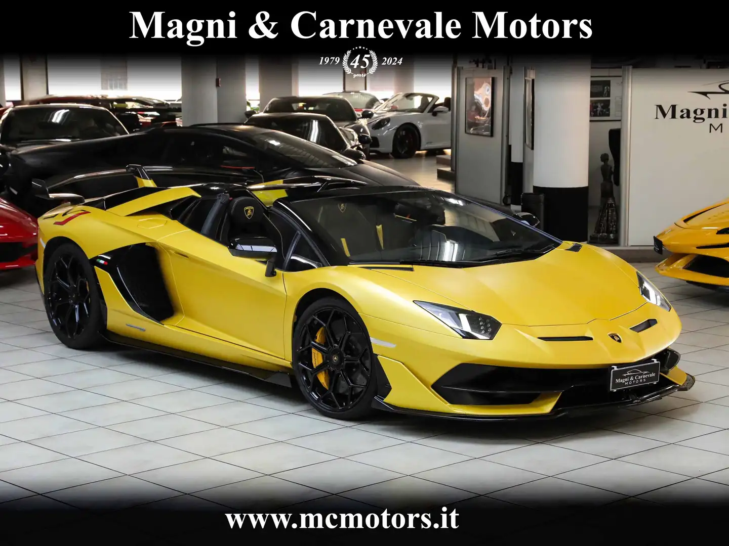 Lamborghini Aventador AVENTADOR SVJ ROADSTER|1 OWNER|1/800|SPECIAL COLOR Giallo - 1