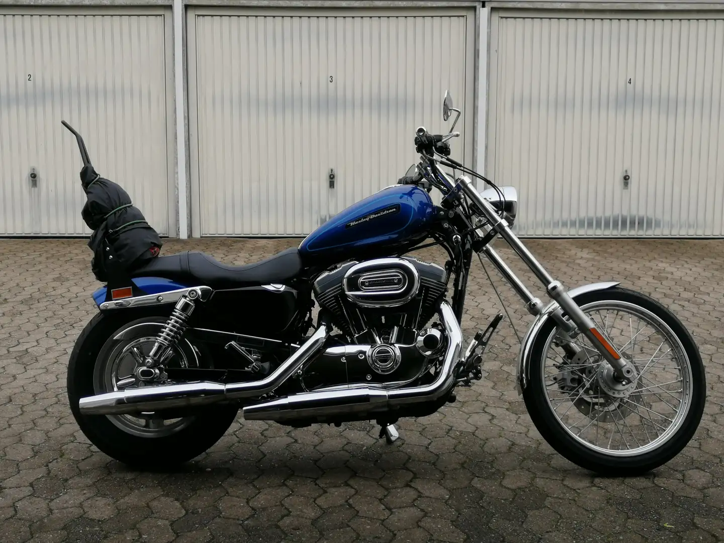 Harley-Davidson Sportster XL 883 XL 883 Custom Modrá - 2