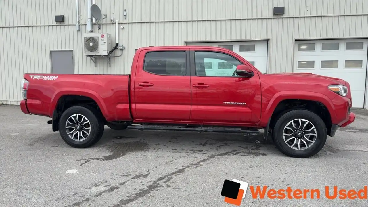 Toyota Tacoma photo Toyota Tacoma